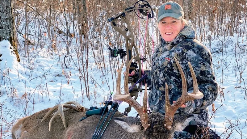 HODAG_Outdoors_customer_with_successful_deer_harvest-aec6